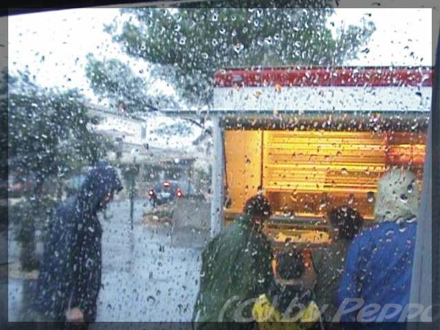 mobiler Bäcker, direkt vor dem Fenster