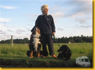 Helga mit Hunden